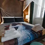 Le Boutique Luxury Diffused In Historical Center Gæstehus