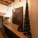 Le Boutique Luxury Diffused In Historical Center