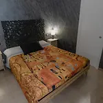 Le Boutique Luxury Diffused In Historical Center 4* Fiumicino