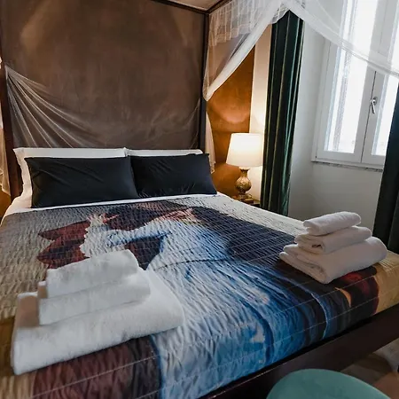 Le Boutique Luxury Diffused In Historic Center Guest house