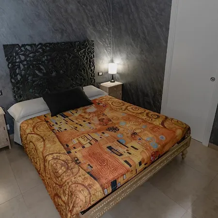 Le Boutique Luxury Diffused In Historical Center 4* Fiumicino