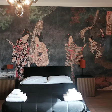 Guest house Le Boutique Luxury Diffused In Historic Center