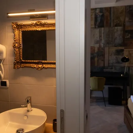 Pensjonat Le Boutique Luxury Diffused In Historical Center Fiumicino