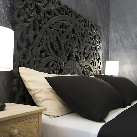 Le Boutique Luxury Diffused In Historical Center