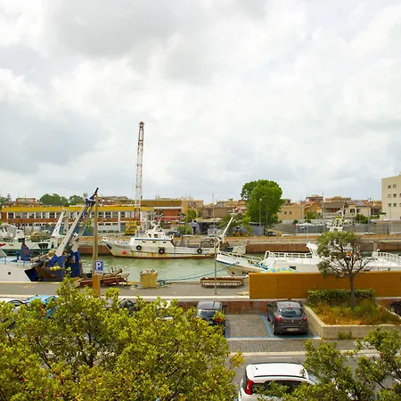 Le Boutique Luxury Diffused In Historical Center 4* Fiumicino