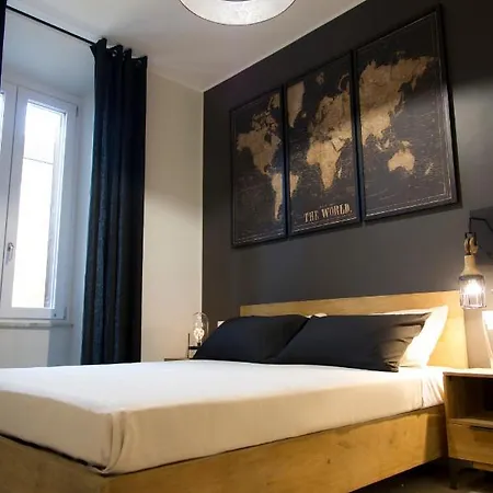 Le Boutique Luxury Diffused In Historical Center Fiumicino