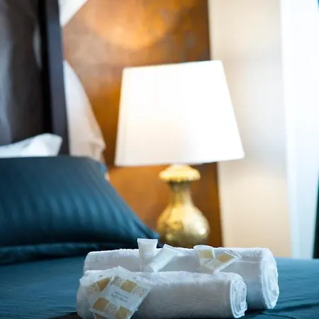 Πανσιόν Le Boutique Luxury Diffused In Historic Center Φιουμιτσίνο