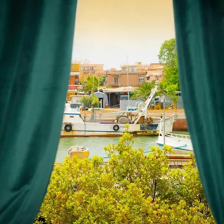 Le Boutique Luxury Diffused In Historical Center Pensjonat 4*