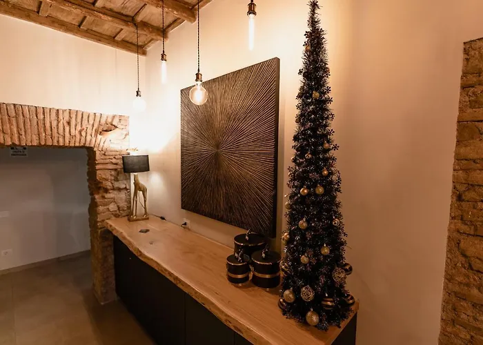 Le Boutique Luxury Diffused In Historical Center