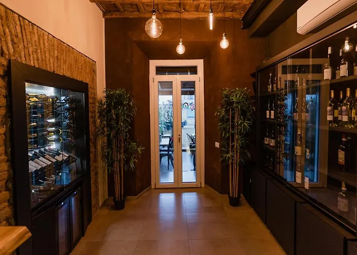 Le Boutique Luxury Diffused In Historical Center 4*