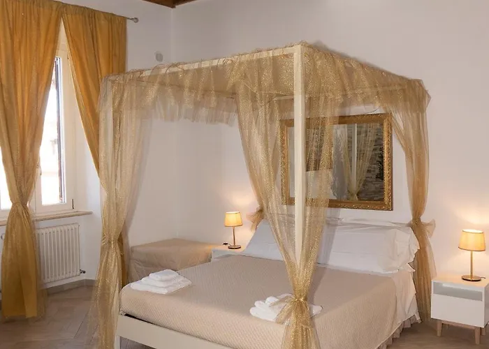 Le Boutique Luxury Diffused In Historical Center 4* Fiumicino