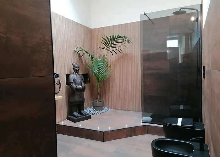 Le Boutique Luxury Diffused In Historical Center