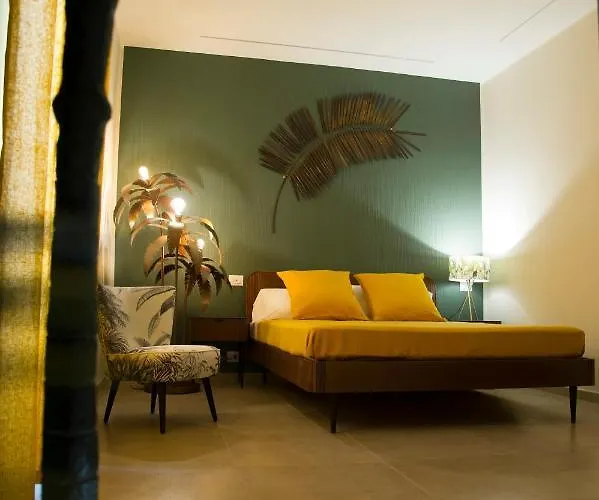 Le Boutique Luxury Diffused In Historical Center Guest house Fiumicino