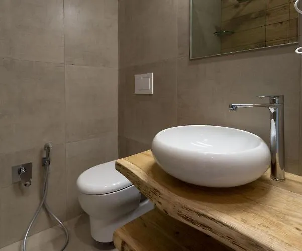 Le Boutique Luxury Diffused In Historical Center