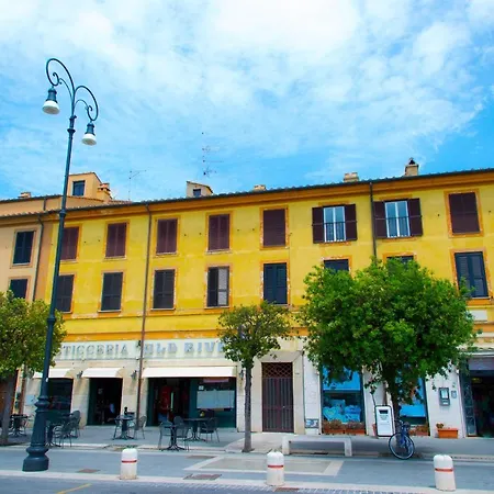Le Boutique Luxury Diffused In Historic Center Penzion *